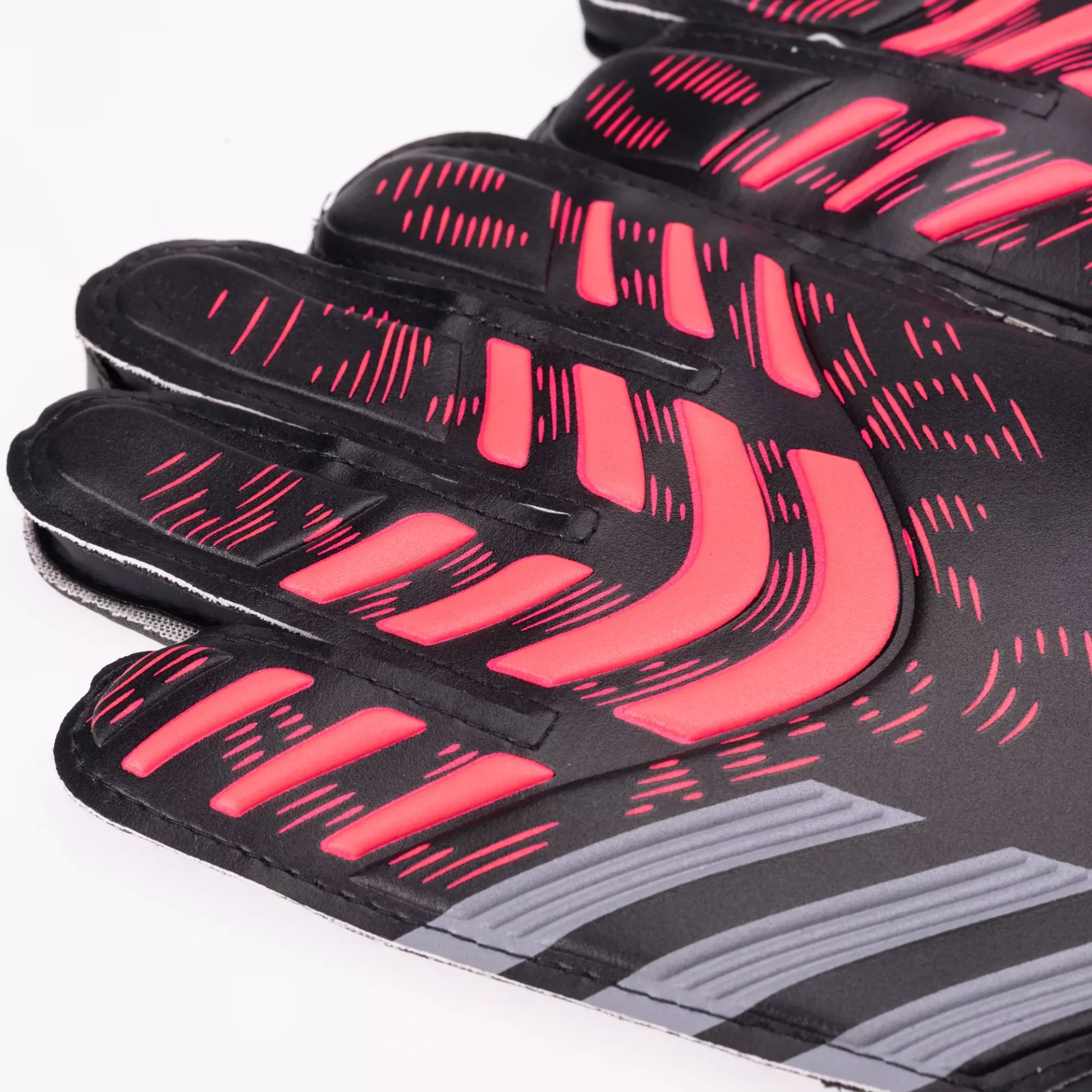 adidas Predator Training GK Gloves - Image 5