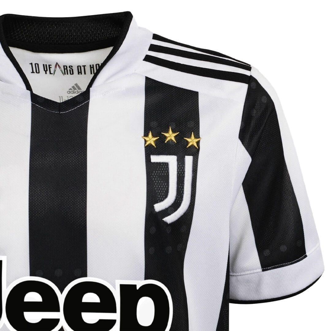 adidas Juventus Youth Home Jersey 2021/22 - Image 2