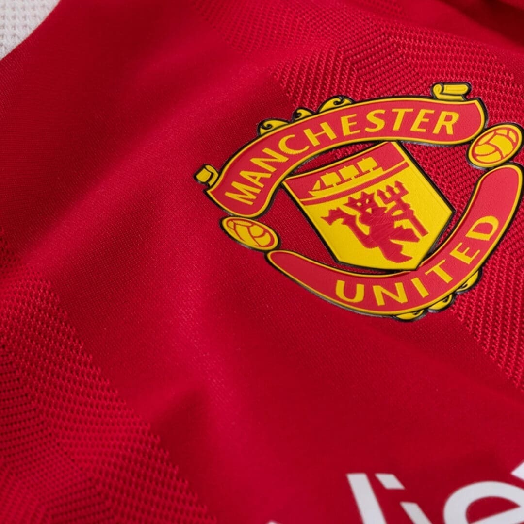 adidas Manchester United “B. Fernandes #18” Men’s Authentic Home Jersey 2021/22 - Image 5