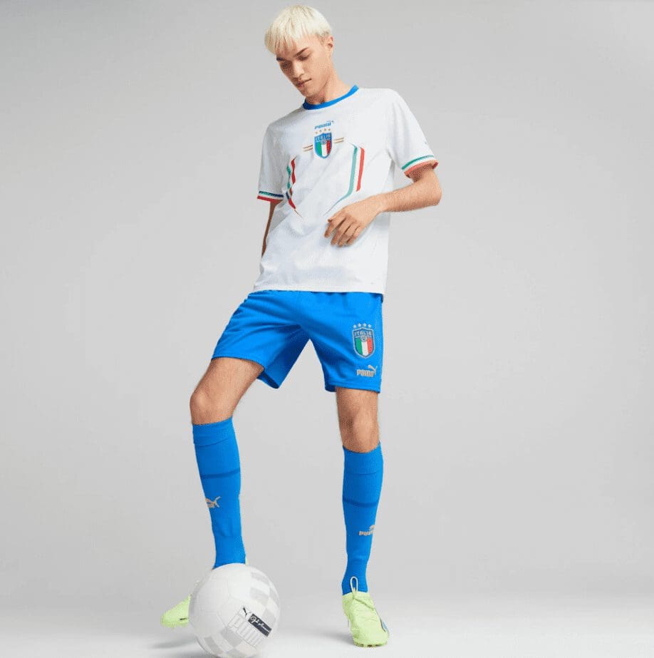 Puma Italy Men's Stadium Away Jersey World Cup 2022 - Image 5