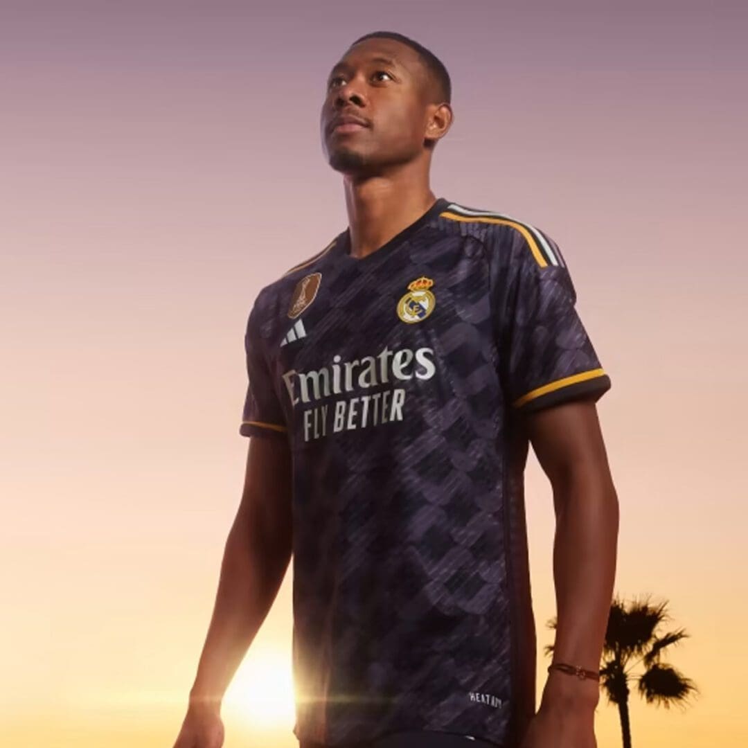 adidas Real Madrid Authentic Away Jersey 2023/24 - Image 2