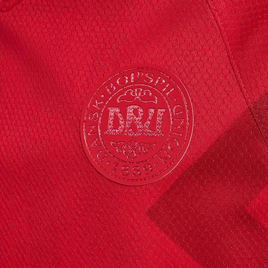 Hummel Denmark Youth Home Jersey 2022/23 - Image 4