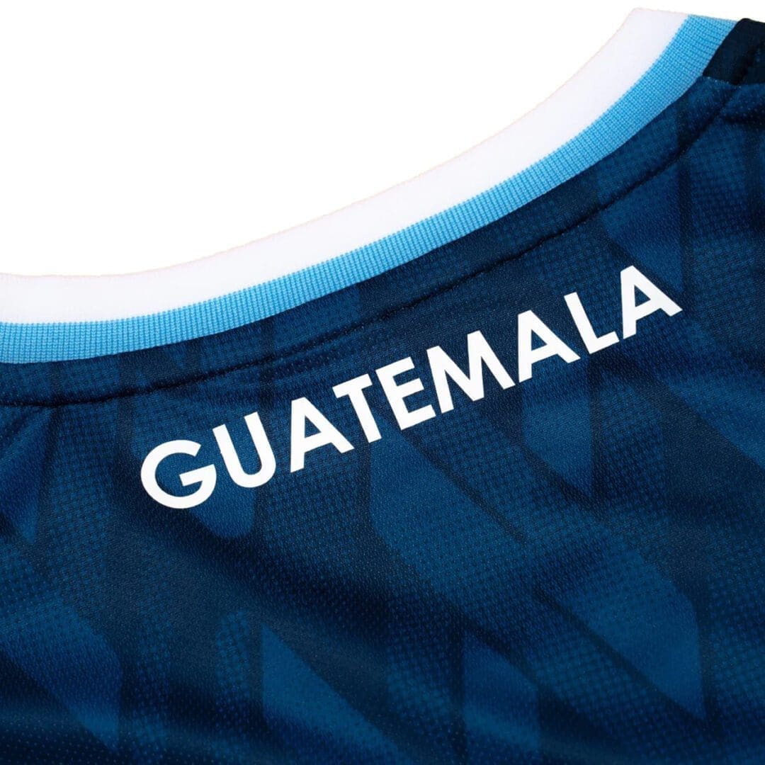 Umbro Guatemala Men's Away Jersey 2021/22 - Image 4