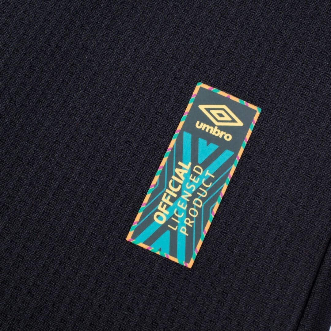 Umbro Guatemala Men's Long Sleeve Third Jersey 2023/24 - Image 5